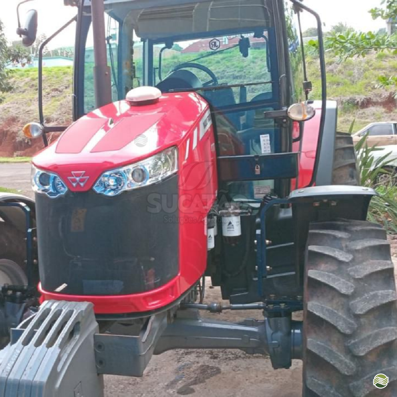 TRATOR MASSEY FERGUSON MF 4707 Tração 4x4 Sucatão Tratores e Peças IBIPORA PARANÁ PR